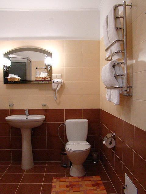 Hotel Zolota Pidkova Kozlin Quarto foto