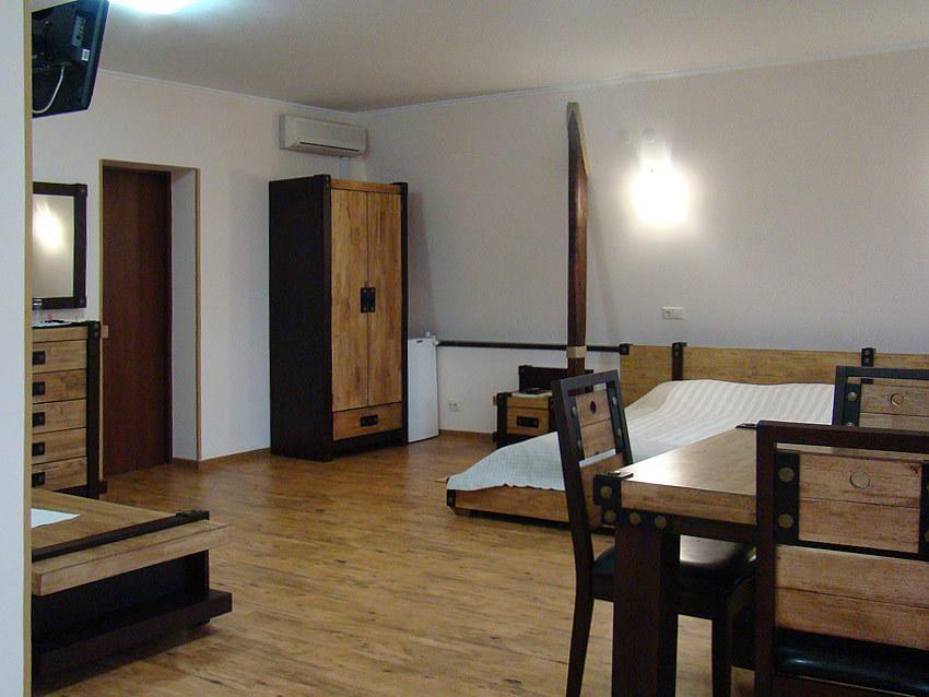 Hotel Zolota Pidkova Kozlin Quarto foto