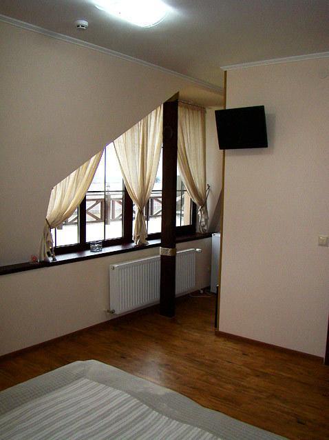 Hotel Zolota Pidkova Kozlin Quarto foto